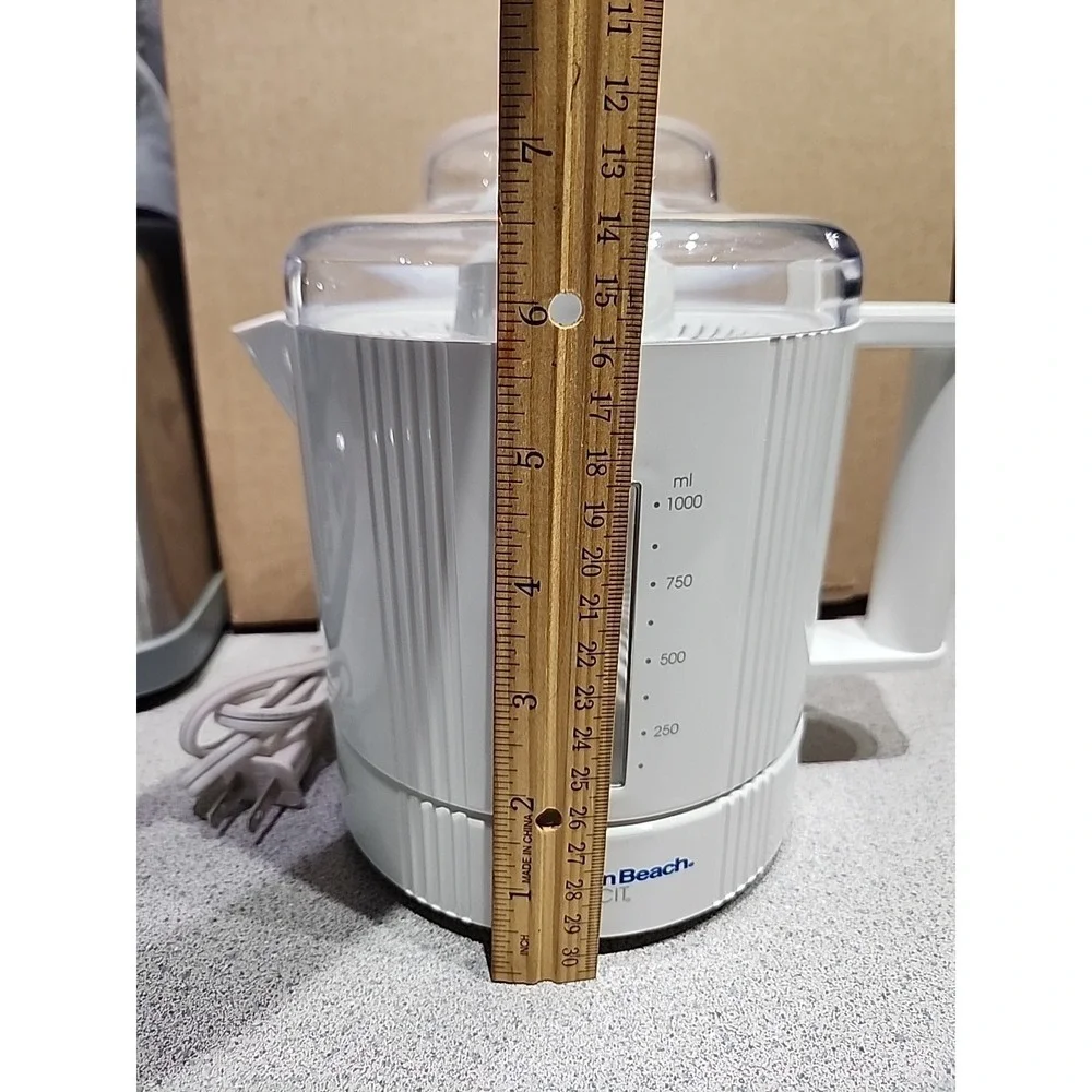 Hamilton Beach 32 Oz Juicit  Electric‎ Juicer Used In Good Condition